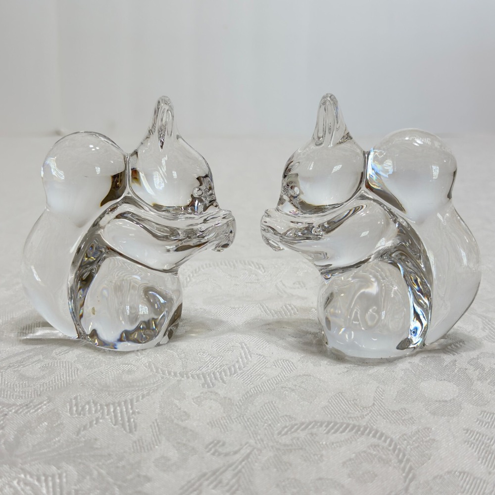 Pair 2 Villeroy & Boch Crystal Paperweight Clear Squirrel Figurine Signed Nut